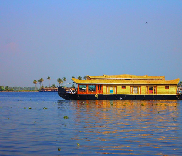 Alleppey Houseboat | Cochin