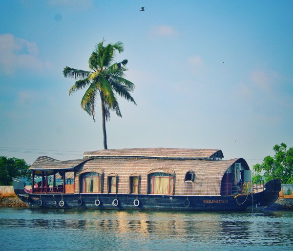 Alleppey Houseboat | Cochin