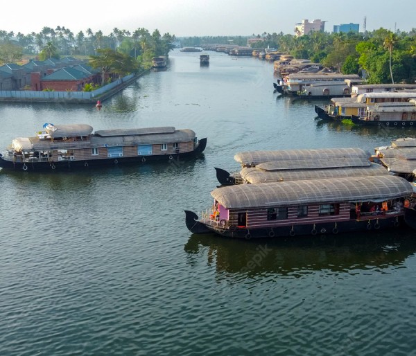 Alleppey Houseboat | Guruvayoor | Munnar