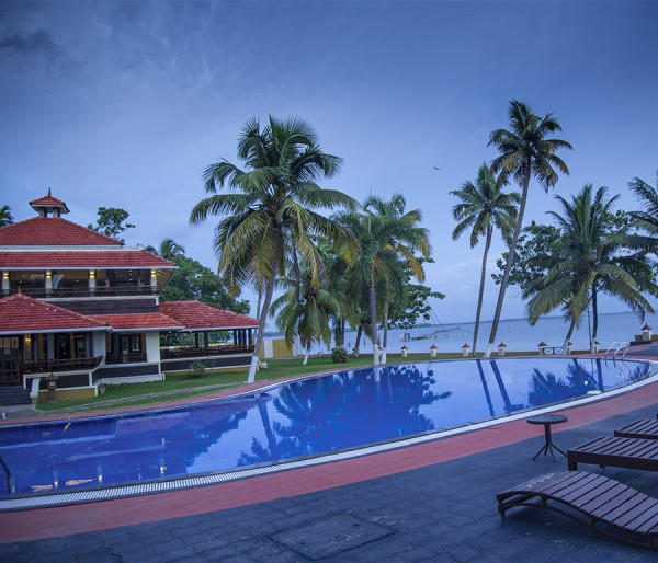 Alleppey Resort | Cochin | Munnar | Thekkady