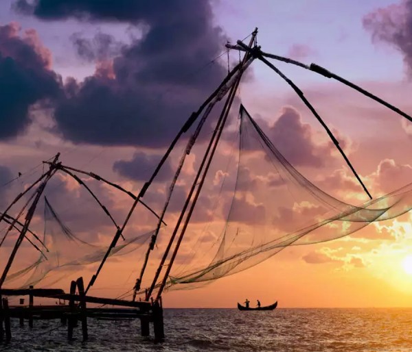 Alleppey Houseboat | Cochin | Kanyakumari | Kovalam | Munnar | Thekkady